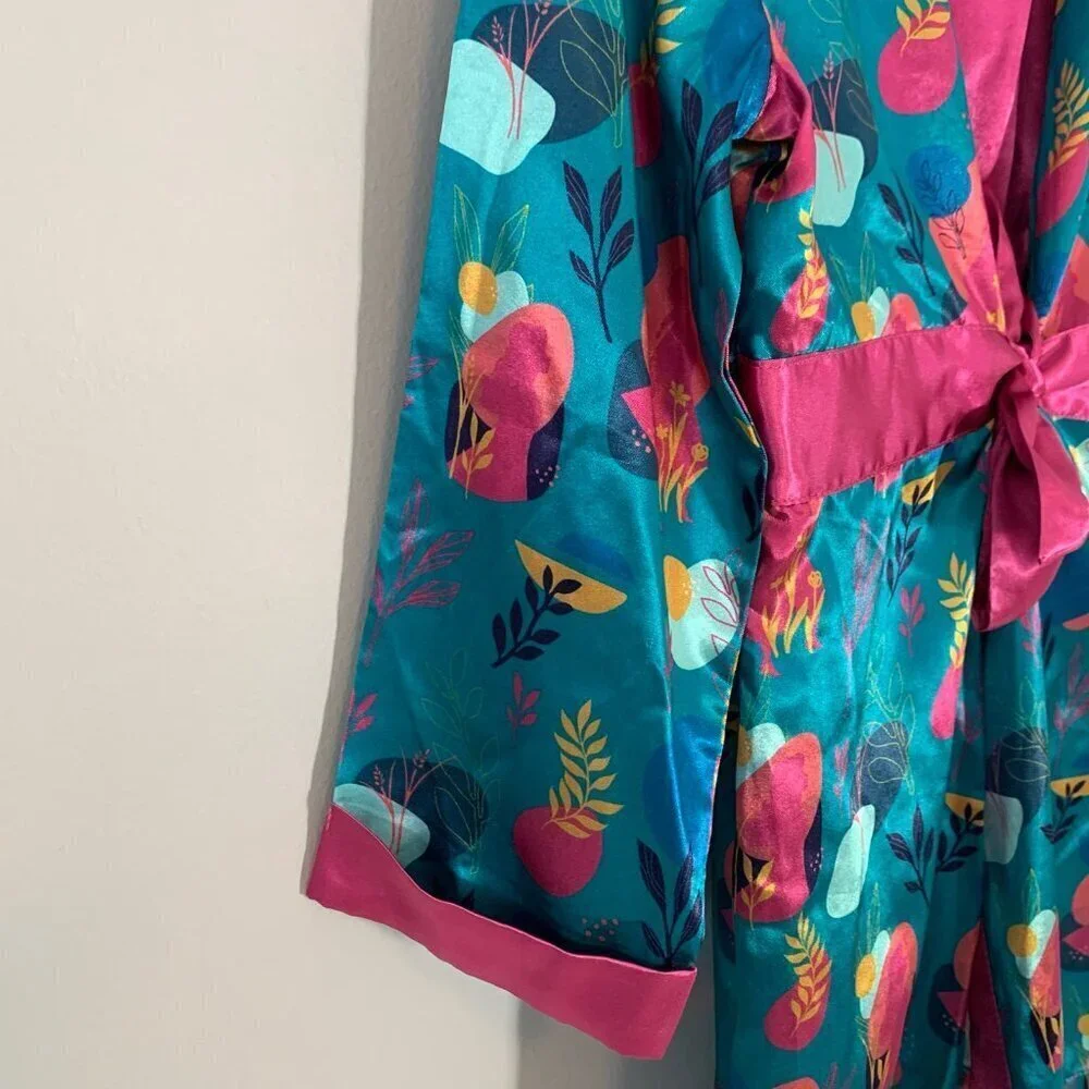 5/$25 Disney Robe Kids Size 5/6 Teal Pink Abstract‎ Floral Satin Wrap Loungewear
